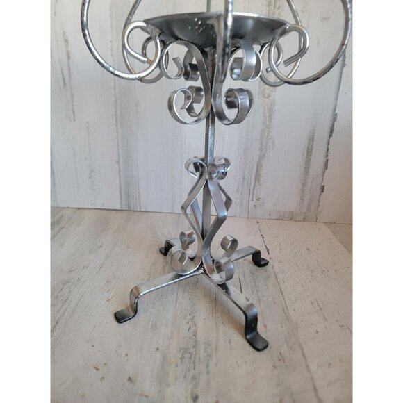 Metal silver swirl candle holder Halloween home decor figure - Picture 8 of 11